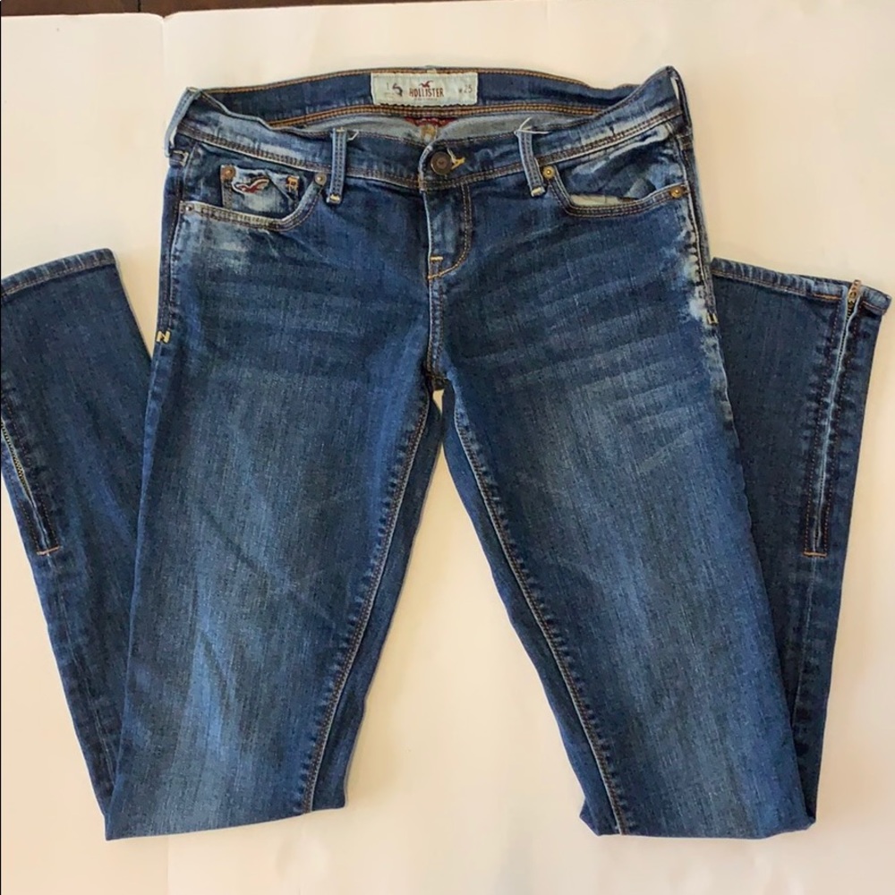 Hollister Skinny Jeans Size 1 Dark Distressed